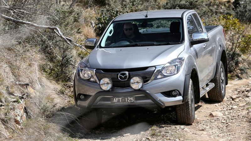 Mazda BT-50 the he moi thiet ke cabin don manh me